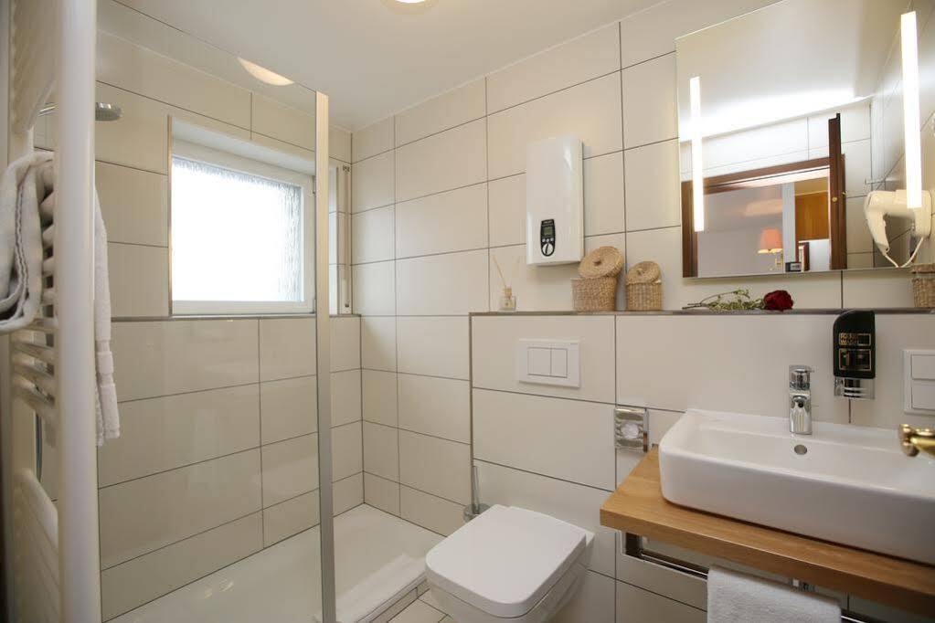 Hotel Am Peterstor Montabaur Bagian luar foto
