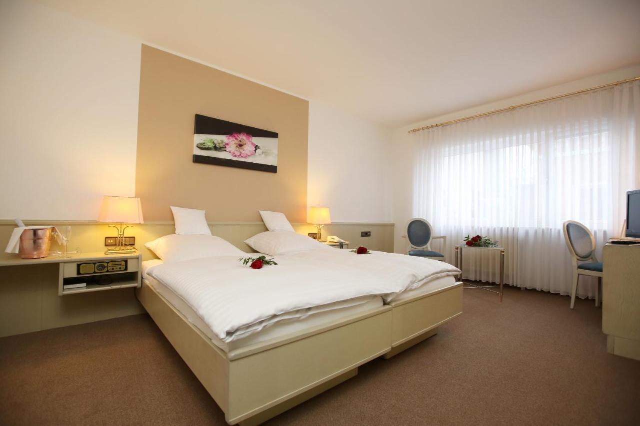 Hotel Am Peterstor Montabaur Ruang foto